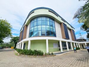 Cebu Blue Ocean Academyの校舎外観