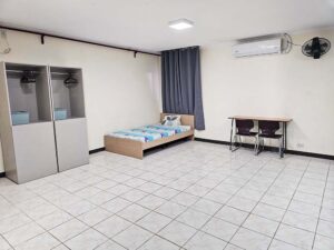 ジュニアキャンプの際に学生と共に滞在する講師用のベッド