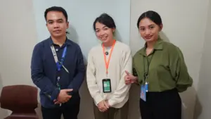 バギオ_MONOL_モノルの講師とGrit留学Jhennyの記念写真